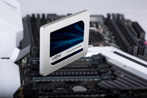 CT1000MX500SSD1 - Crucial 1TB SSD